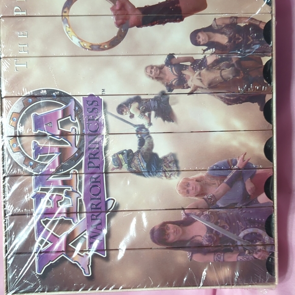Xena: Warrior Princess, Premiere Season.  VHS Boxed Set of 12.  NWOT - Picture 10 of 13